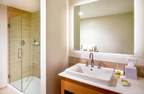 Moline Hotel | Element by Marriott Moline