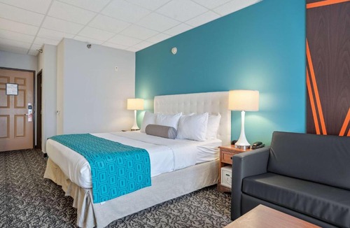 Historic Rapid City Hotel | Elevation Inn & Suites, Trademark Collection by Wyndham Downtown Rapid City- Walking Distance To The Monument