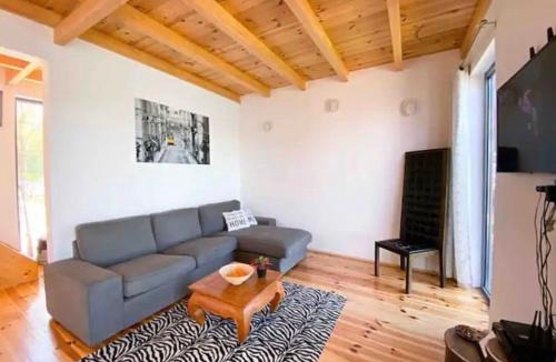 Ulcinj House | Eli - Waterfront Villa