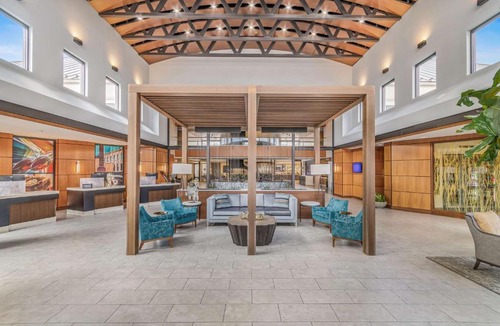 Romulus Hotel | Embassy Suites by Hilton Detroit Metro Airport