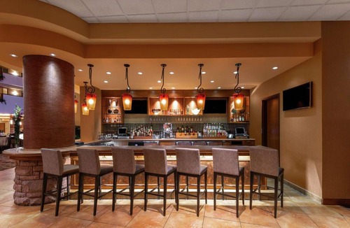 Loveland Hotel | Embassy Suites Loveland Conference Center