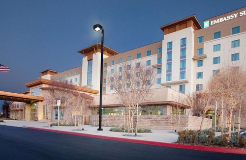 Palmdale Hotel | Embassy Suites Palmdale