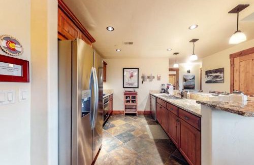 Steamboat Springs Apartment | Emerald Lodge 5202