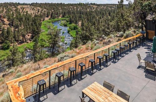 Redmond House | Enamored at Eagle Crest
