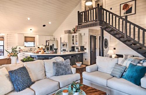 Maysville House | Enchanting Forested Cabin w/Fire Pit & Grill