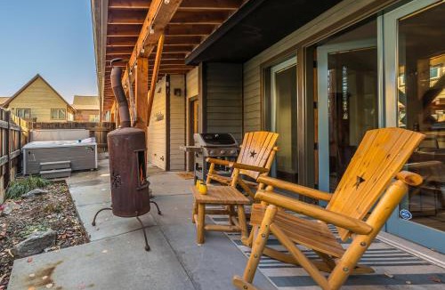 Big Sky House | Essentia Townhome 151B