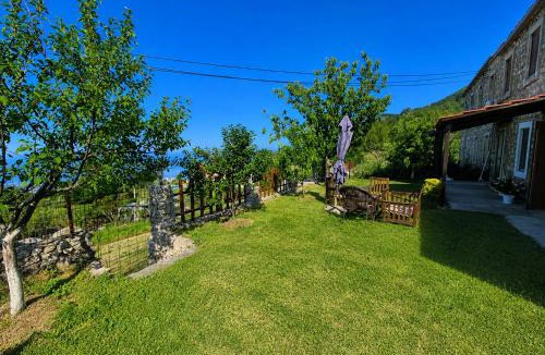 Montenegro Coast Apartment | Etno house Velje Selo