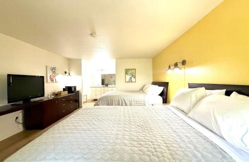Eureka Springs Apartment | Eureka Vibes Walk to Downtown Trolley Unit 405