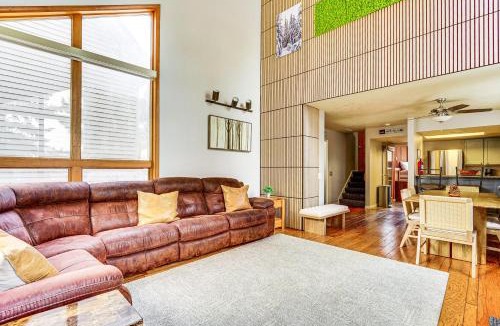 Park City House | Expansive Canyons Ski Retreat w/Community Pool!