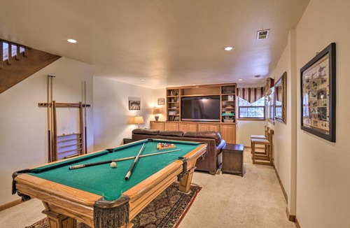 Woodland Park House | Expansive Mountain Retreat w/Views of Pikes Peak!