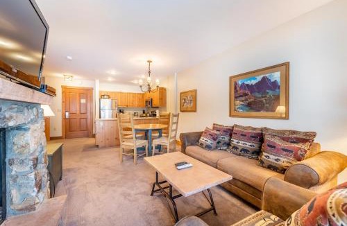 River Run Apartment | Expedition Station #8581