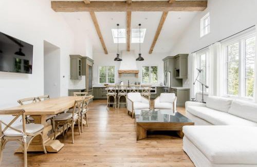 Woodside Villa | Exquisite luxury executive cottages