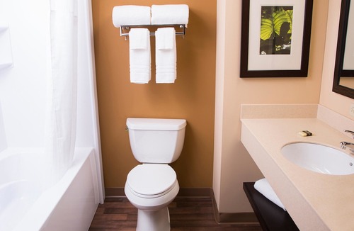 Ahwatukee Foothills Hotel | Extended Stay America Suites Phoenix Chandler E Chandler Blv