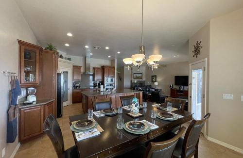 Lake Havasu City House | Extraordinary Empress, Pool, Spa & RV Garage!