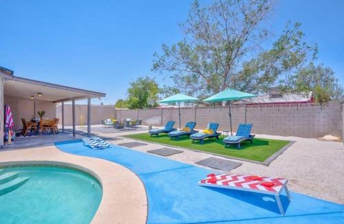 Paradise Valley Village House | Fab PHX Getaway w/Pool & Fire Pit