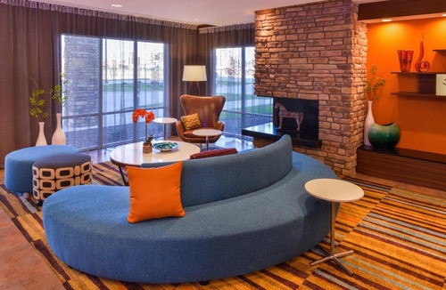 Coralville Hotel | Fairfield Inn & Suites by Marriott Coralville