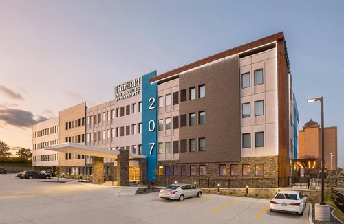 Downtown Des Moines Hotel | Fairfield Inn & Suites by Marriott Des Moines Downtown