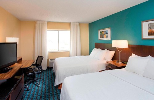Greeley Hotel | Fairfield Inn & Suites Greeley