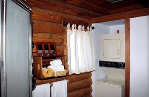 Fairmont Cabin | Fairmont Chalets Montana 2