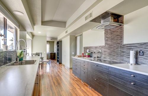 Sun City West House | Families Welcome! Dog-Friendly Glendale Home