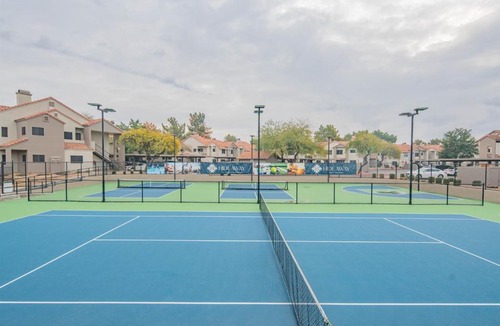 North Scottsdale Apartment | Family Adventure Pool-Hot Tub-Tennis King Bed