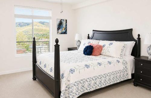 Downtown Salt Lake City Apartment | Family-Friendly 2BR Near Temple Sq & Dining