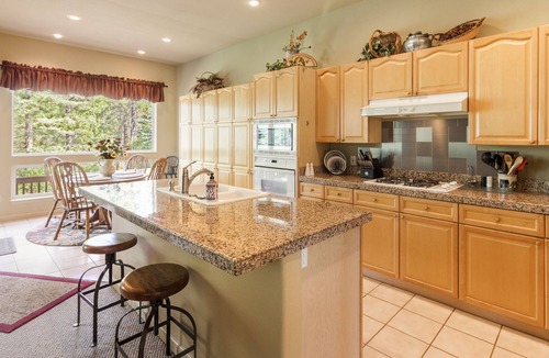 Purgatory Cabin | Family-Friendly Alpine Home with Hot Tub, Near Electra Lake - 2 Dogs Welcome
