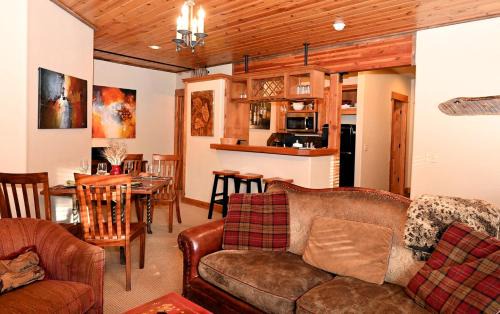 Big Sky House | Family-Friendly Cabin Rental with Lone Peak Views in Big Sky