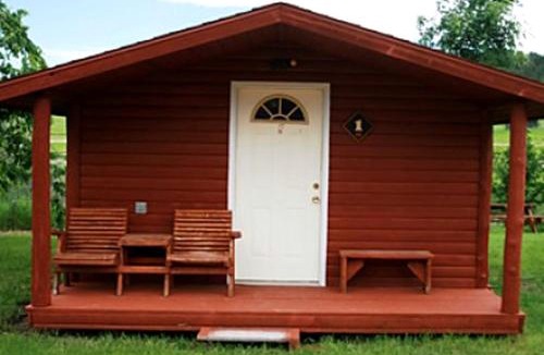 Sturgis House | Family-Friendly Dry Cabin with Resort Amenities Near Black Hills in Sturgis, South Dakota