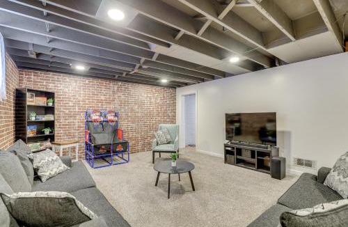 Lincoln House | Family-Friendly Lincoln Home w/Sandbox & Grill!