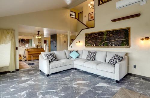 Lapoint House | Family-Friendly Utah Home: Deck, Mountain Views!