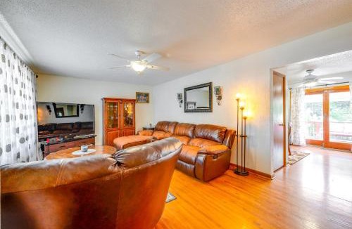 Waterloo House | Family-Friendly Waterloo Abode w/Deck!