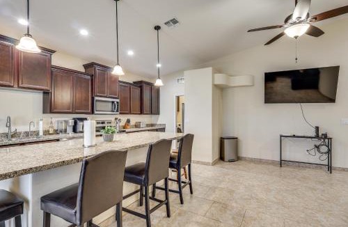 Lake Havasu City House | Family Haven 4 Mi to Lake Havasu & London Bridge!