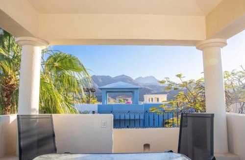 Nopolo House | Family Paradise | Spacious 3BR Loreto Home · steps from the community pool