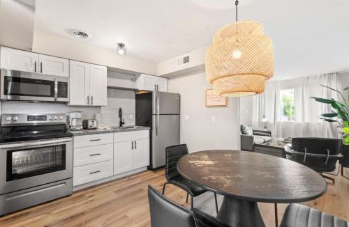 South Scottsdale Apartment | Fashion Square