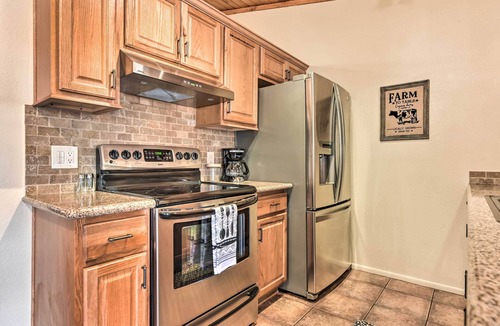 Coyote Corridor House | Fenced Yard & Grill! Tucson Family Escape