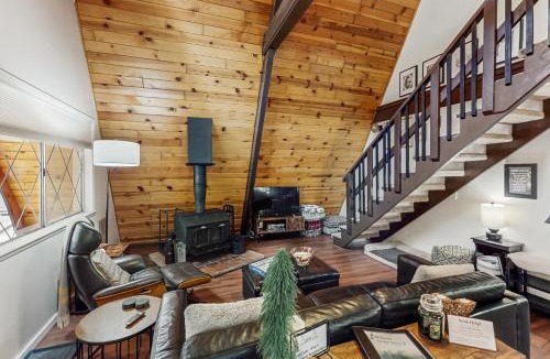 Pinetop House | Fire Pit! A-Frame Escape, 33 Mi to Sunrise Park