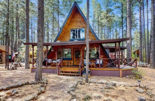 Pinetop House | Fire Pit! A-Frame Escape, 33 Mi to Sunrise Park
