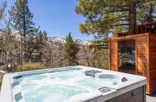 Upper Moonridge House | Fireside Mountain Escape