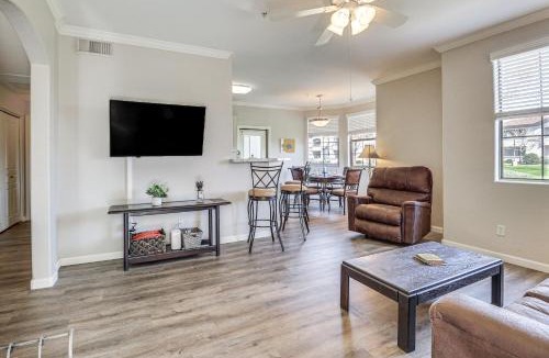 Gilbert House | First-Floor Condo w/Pool Access in Mesa!