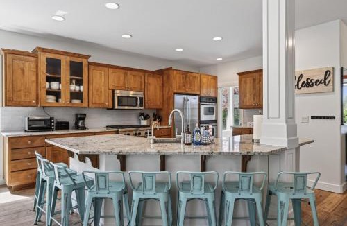 Bend House | Flagline Trail