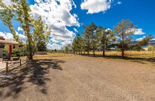 Flagstaff House | Flagstaff Family Retreat