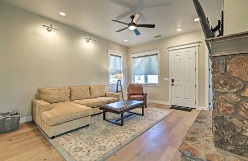 Flagstaff House | Flagstaff Oasis w/Hot Tub - 3 Mi to Downtown!