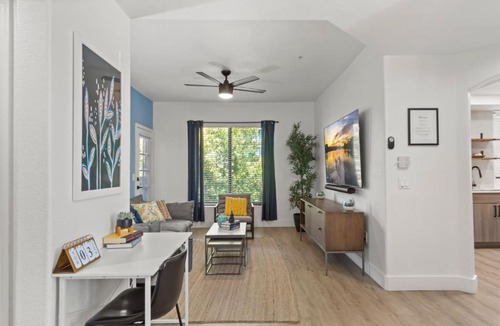 Kierland Apartment | Foodie Hideaway Remodeled 1BR Suite Near Westin