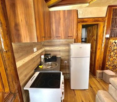 Cetinje Municipality House | Forest Home 2