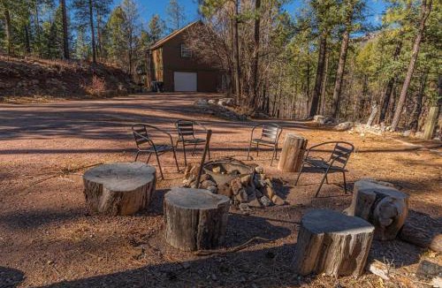 Christopher Creek House | Forest Home Retreat 11 Ridgeview Retreat