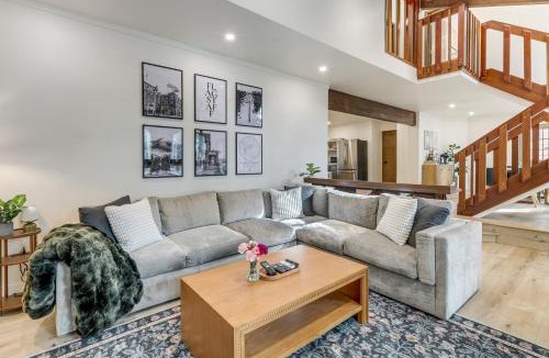 Flagstaff House | Forest-View Group Getaway, 4 Mi to Dtwn Flagstaff