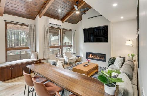 Flagstaff House | Forest-View Group Getaway, 4 Mi to Dtwn Flagstaff