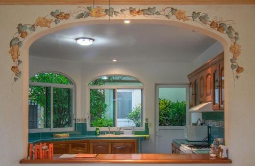 Cuernavaca House | Forget about everything and relax!