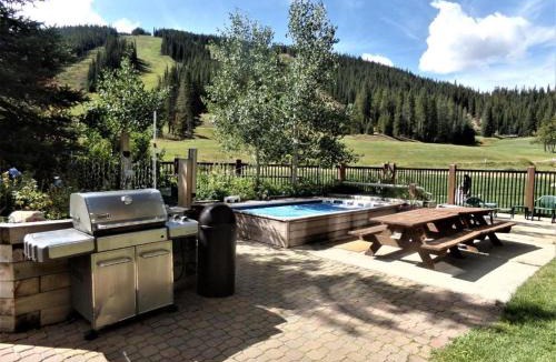 East Village at Copper House | Fox Pine Lodge 3 bed 3 bath FPAF3
